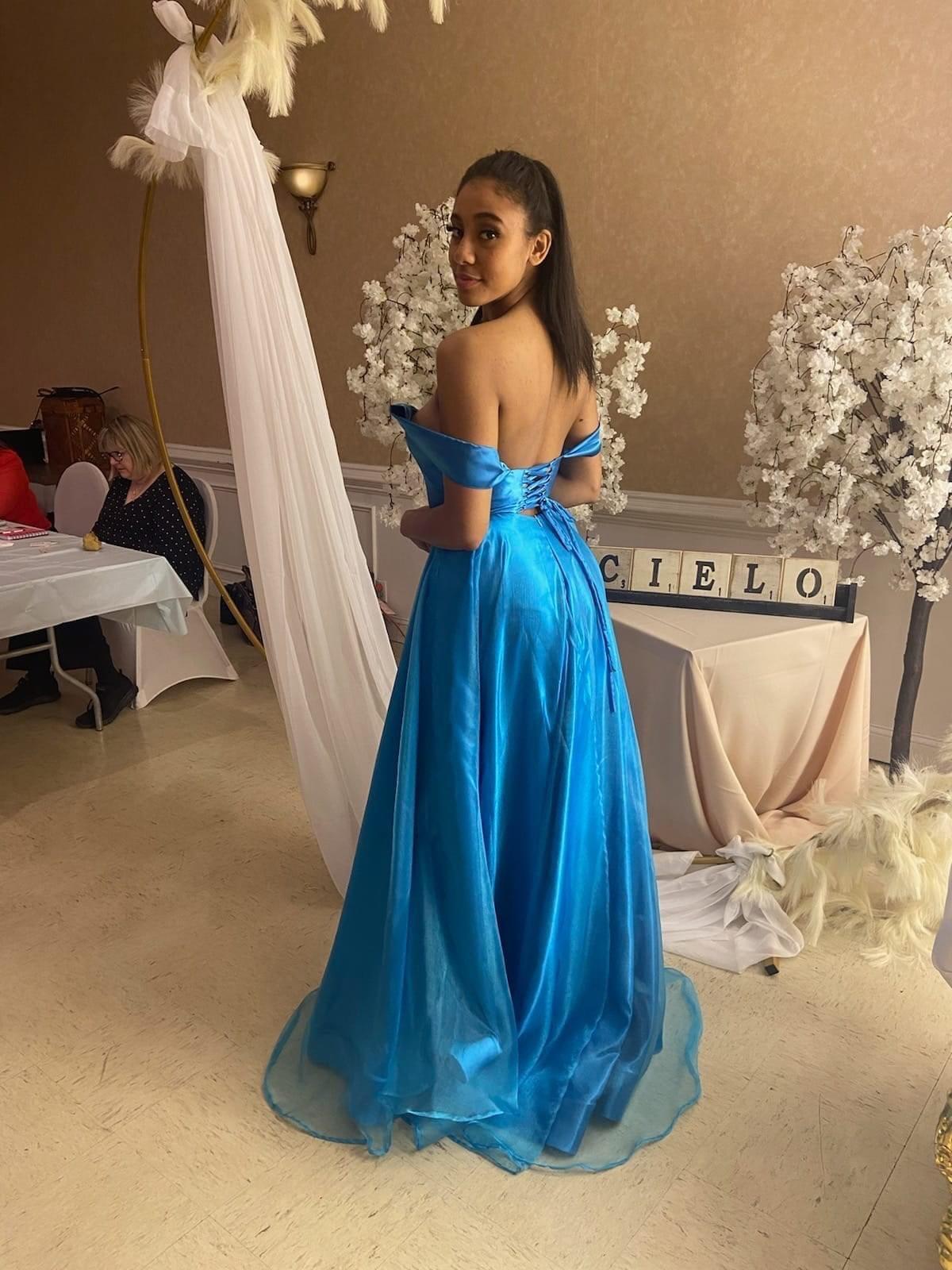 The Nya Gown
